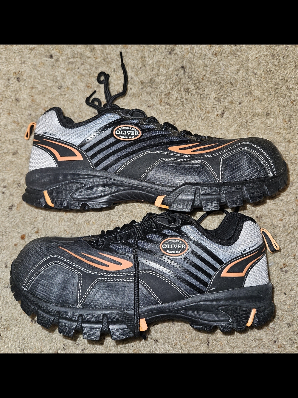 Oliver by Honeywell Fixit Series Men's Safety Shoe (Model OL25000-ORG).